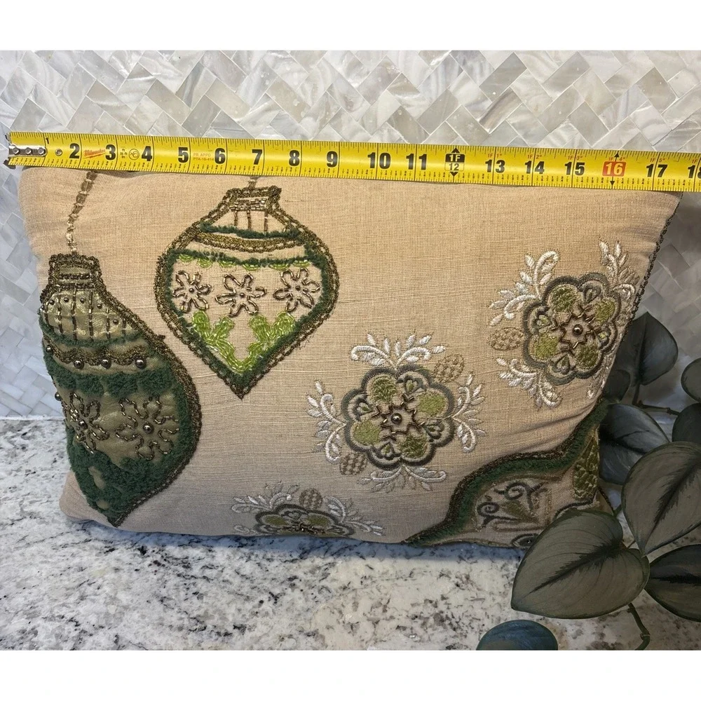 Pier 1 Imports Beaded Embroidered Ornaments Snowflakes Throw Pillow Christmas‎
